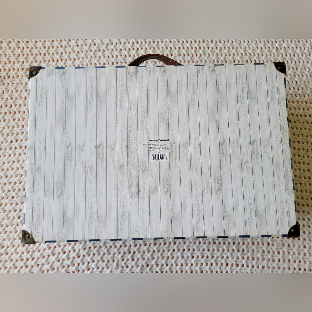 ⚓️Tommy Bahama Decorative Chest - Picture 5 of 8
